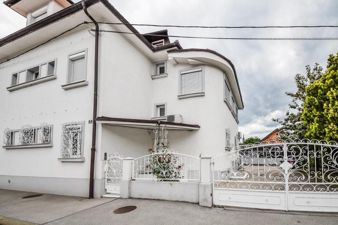 Kavon Apartments Ljubljana Eksteriør billede